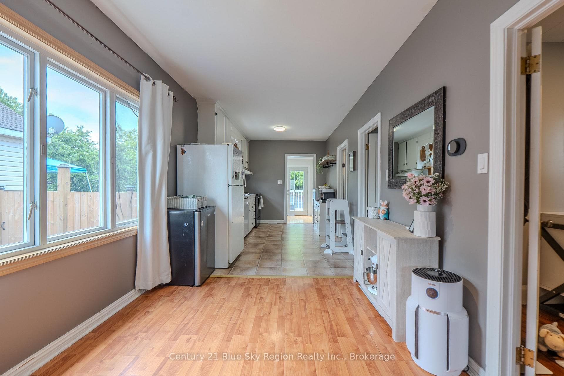 773 Worthington Street photo 18