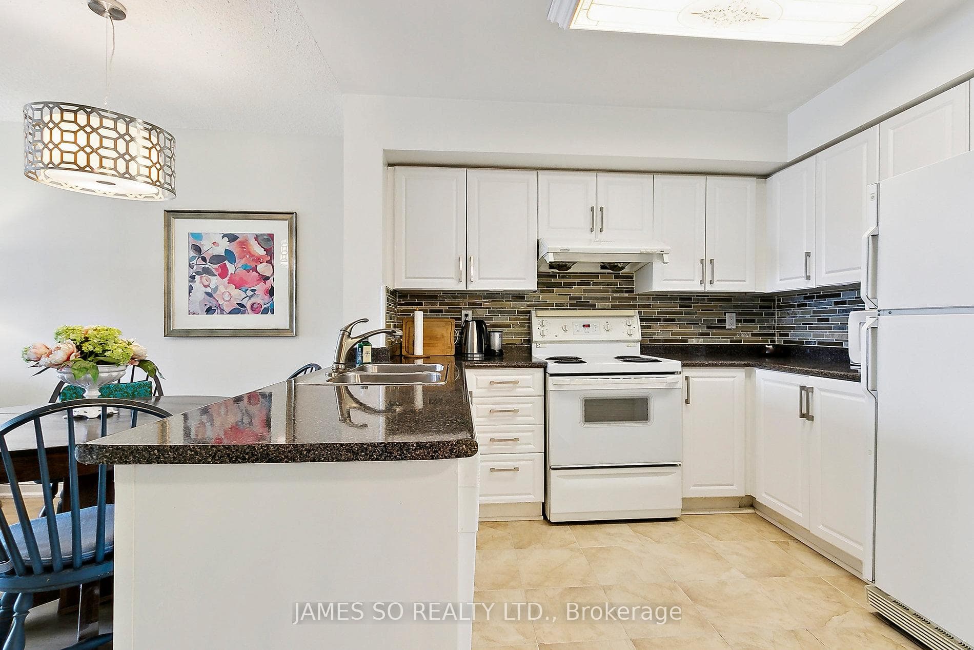 1 Hycrest Avenue Unit 805 photo 12