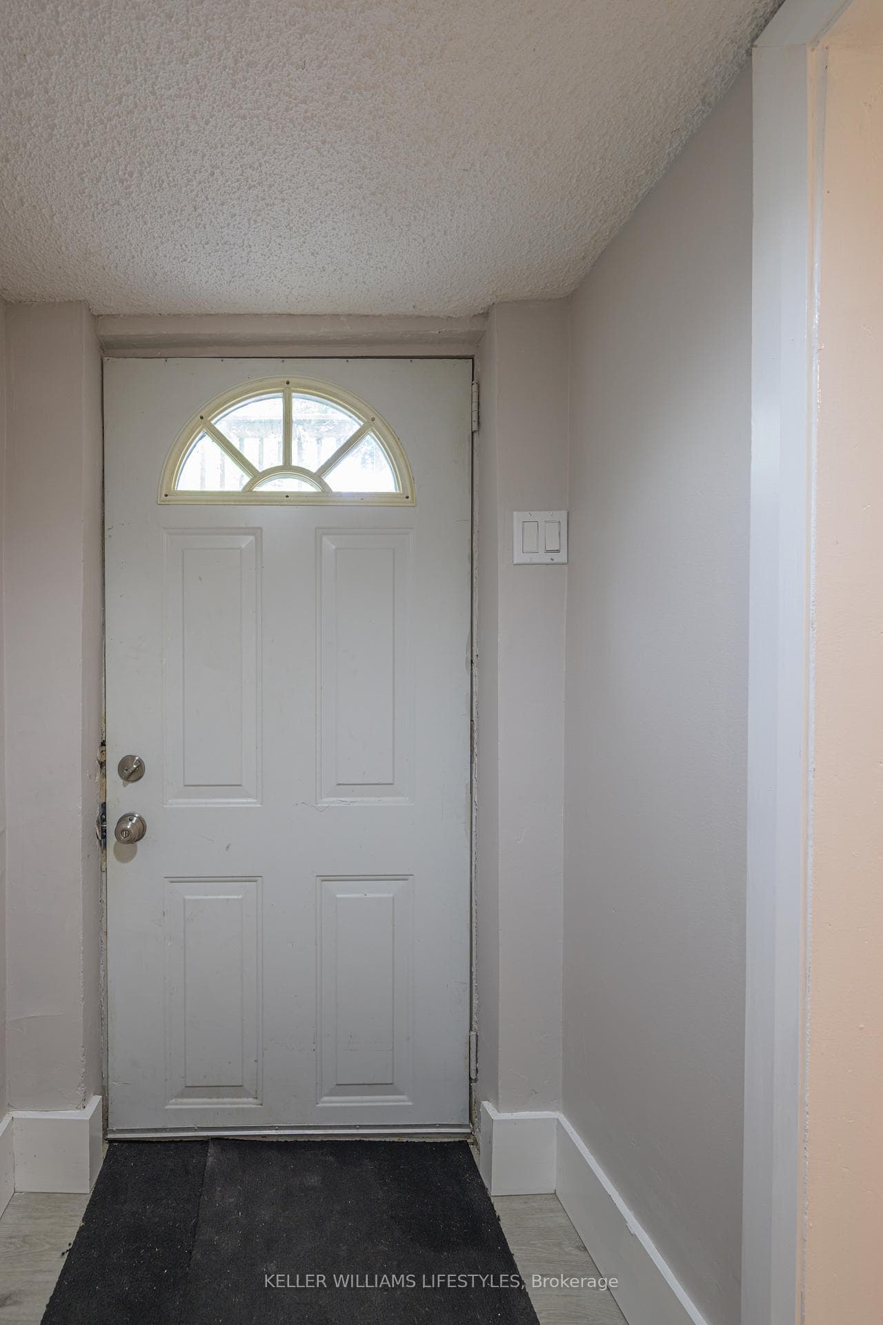 948 Princess Avenue photo 26