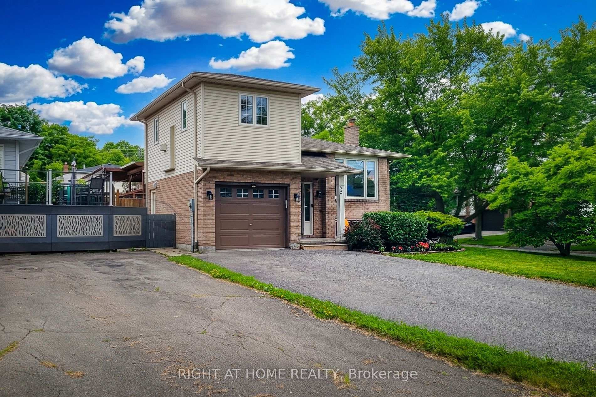 62 HAZEL Street photo 4