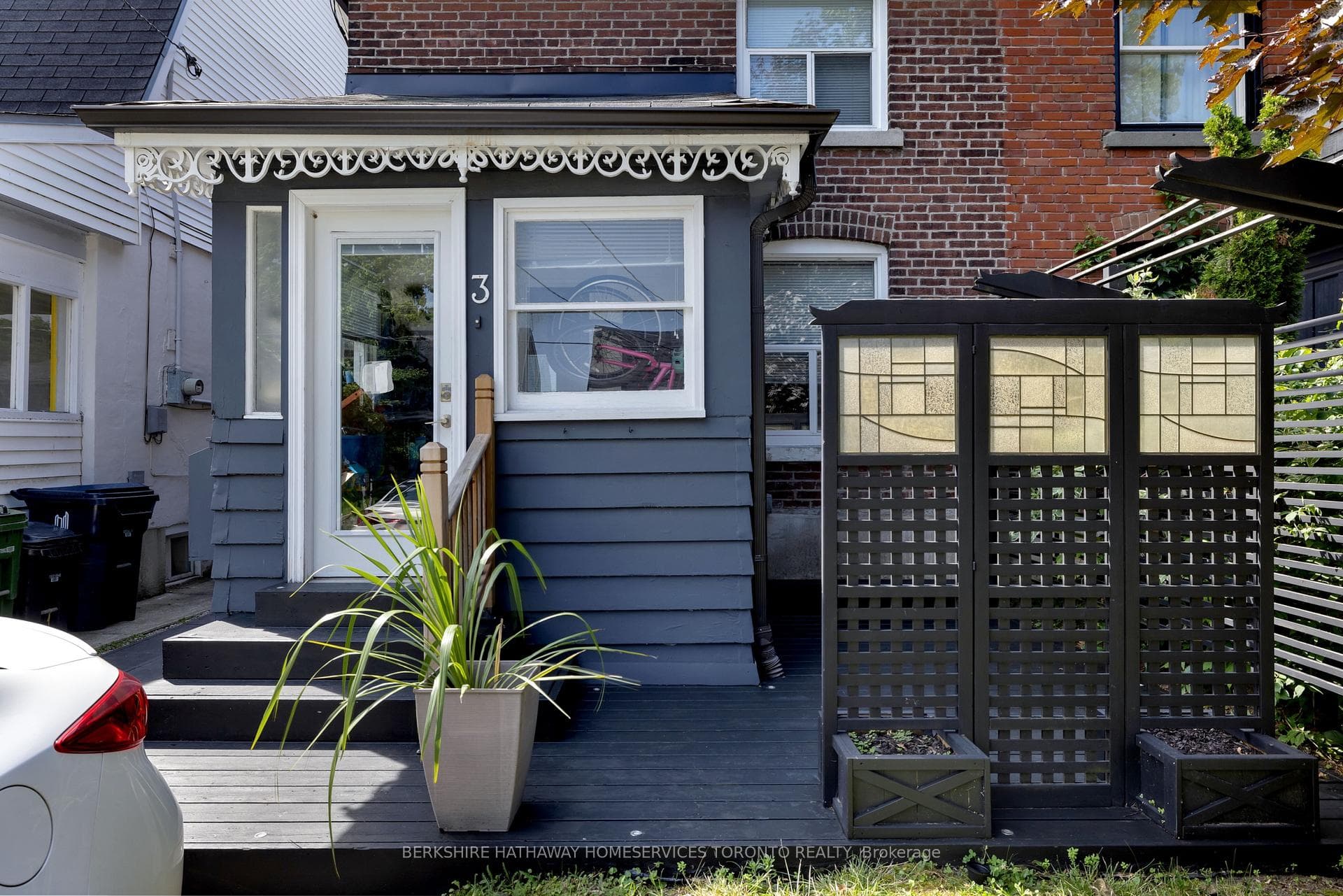 Front Deck Seating Area