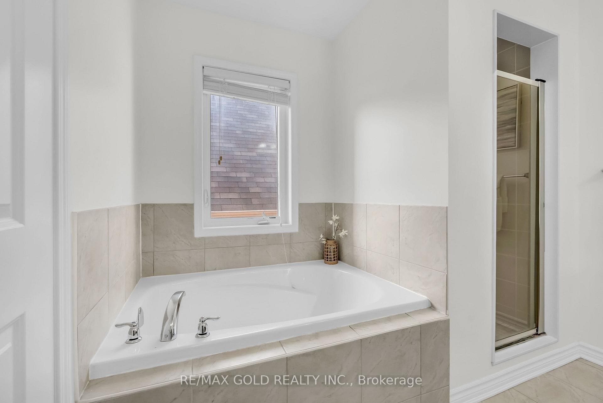 1547 Farmstead Drive photo 29