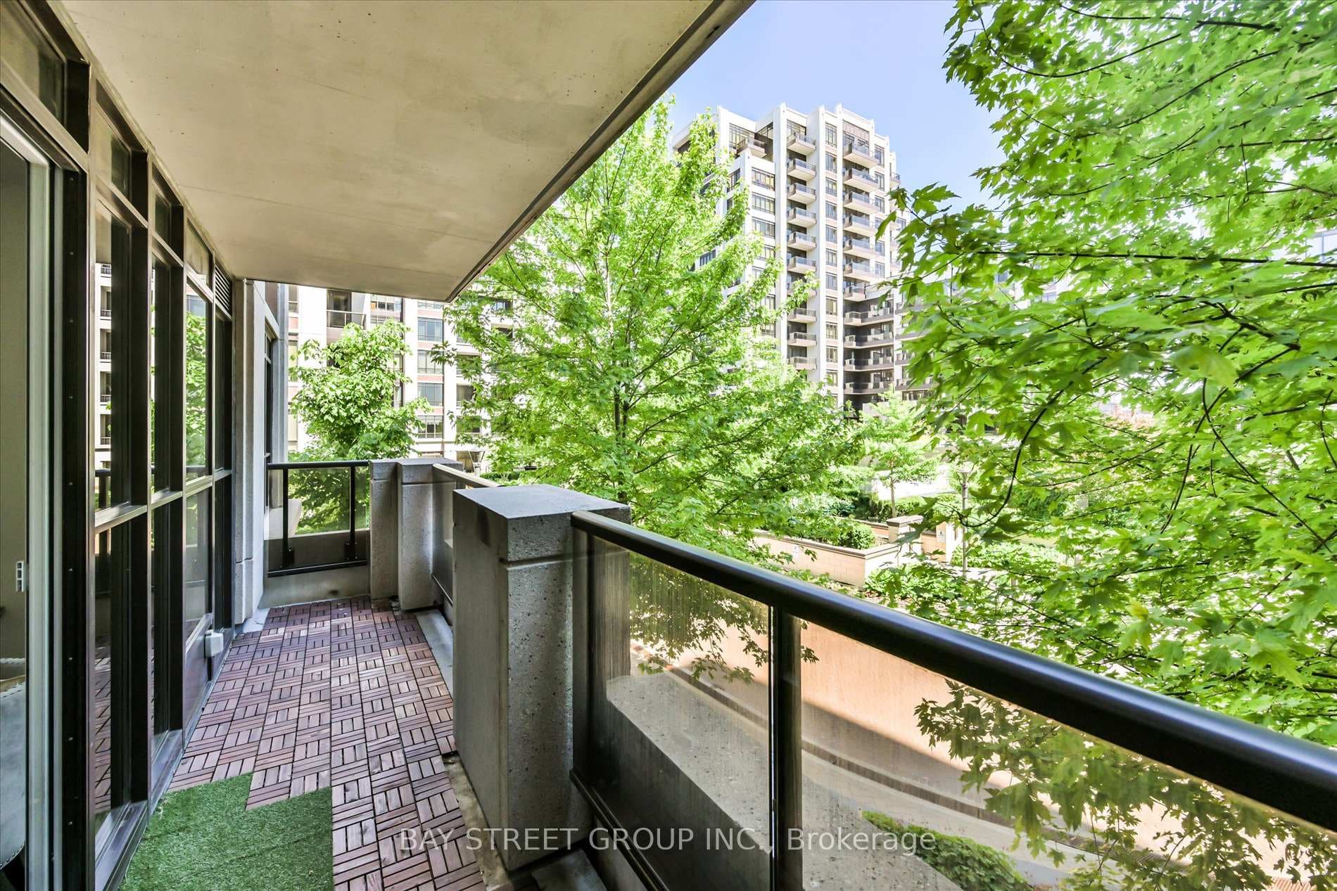 89 South Town Centre Boulevard Unit 317 photo 21