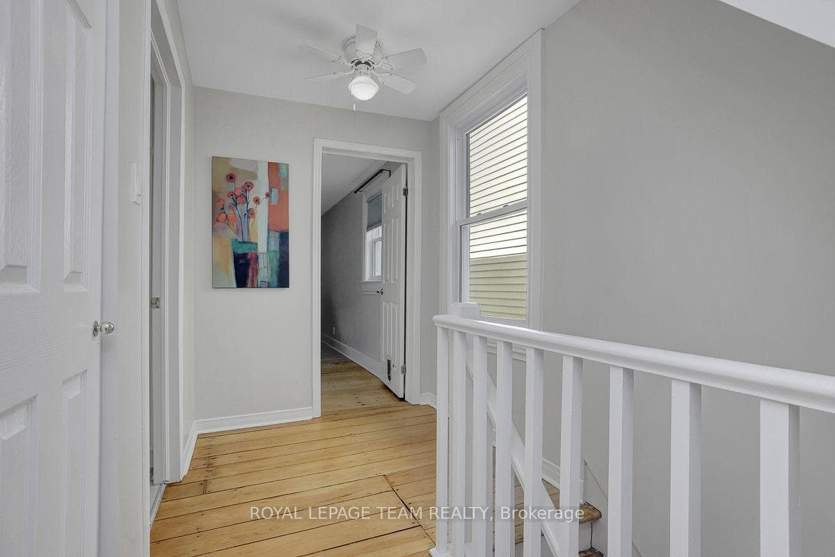 Upstair has the original pine flooring.