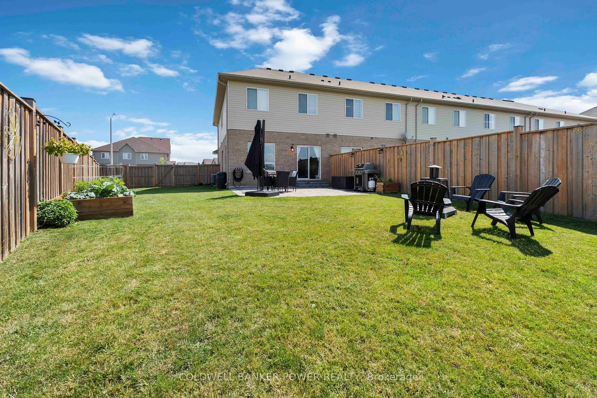 151 Lormont Boulevard photo 44