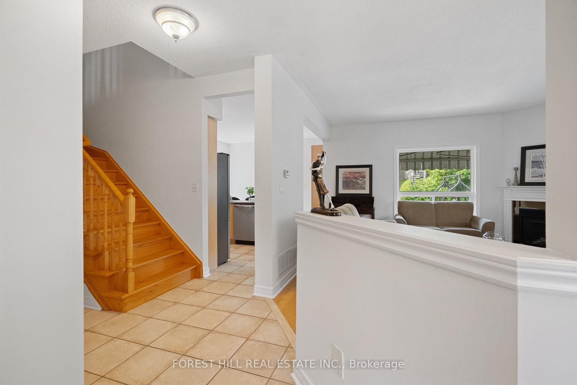 14 Kaitlin Drive photo 5