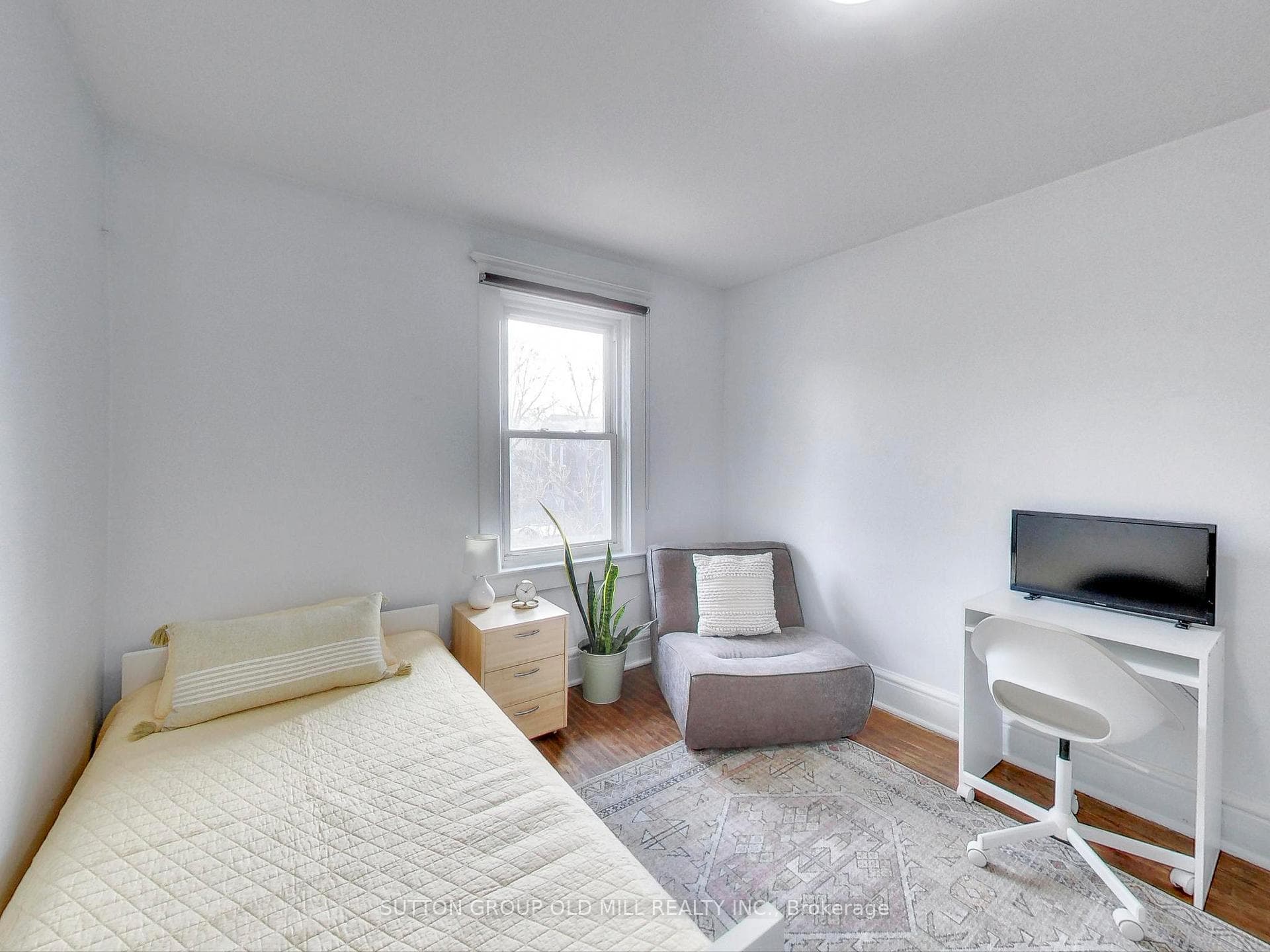 14 Pearson Avenue photo 22