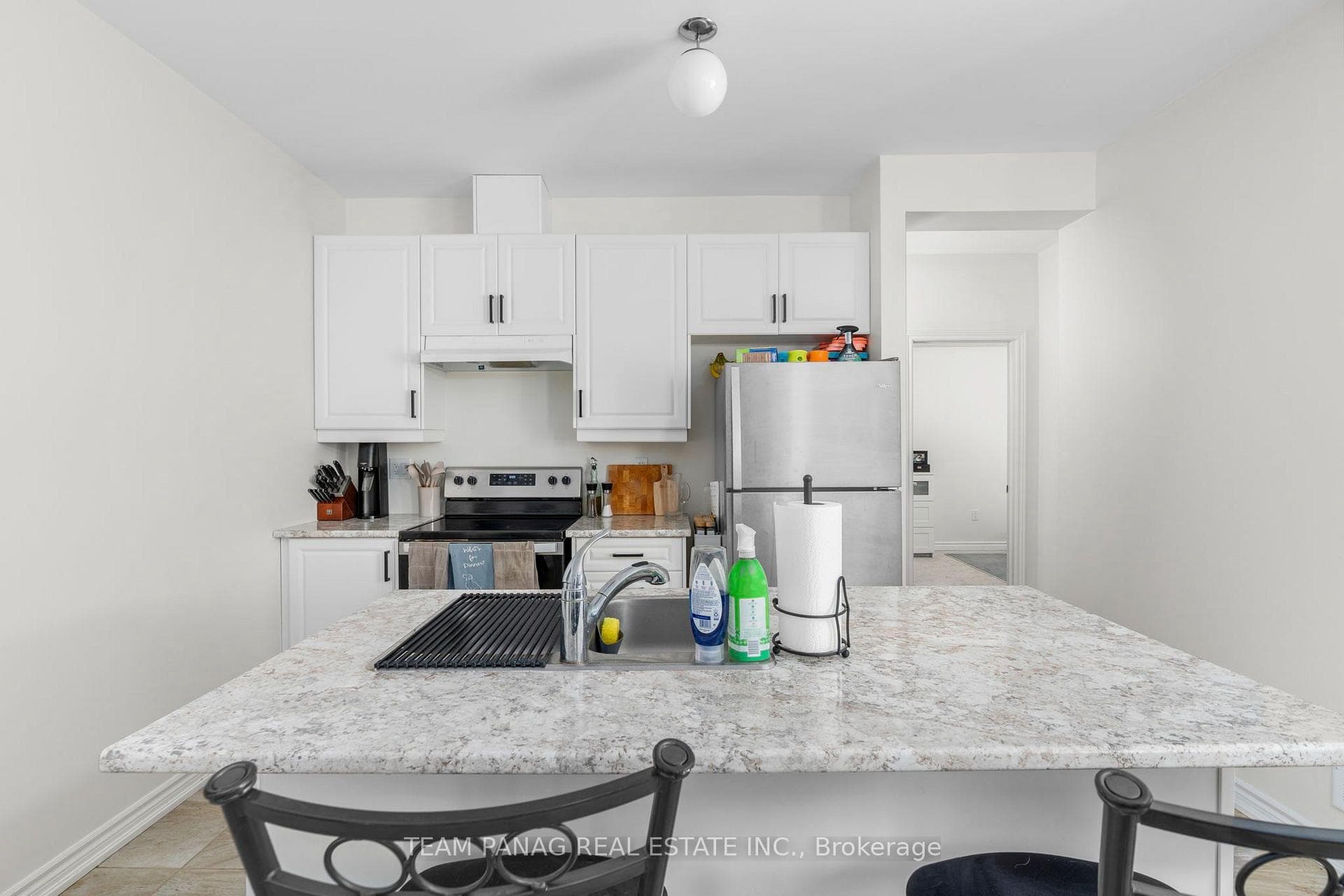 15 Valleybrook Road photo 4