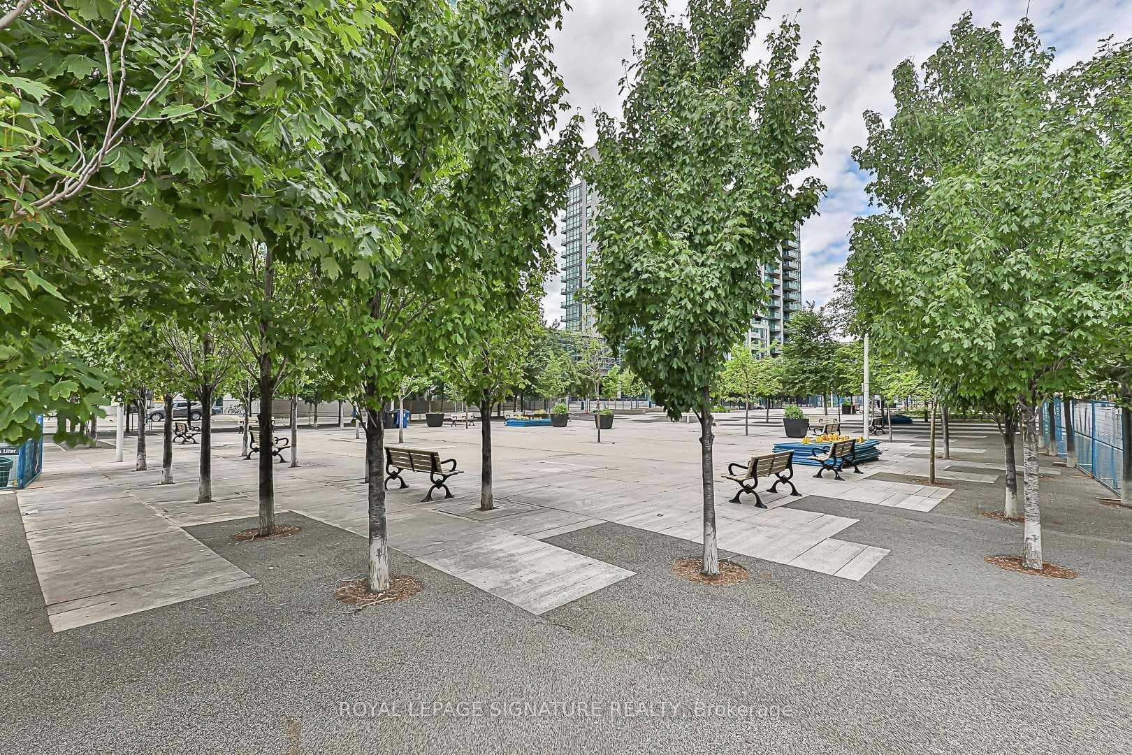 215 Fort York Boulevard Unit 1103 photo 28