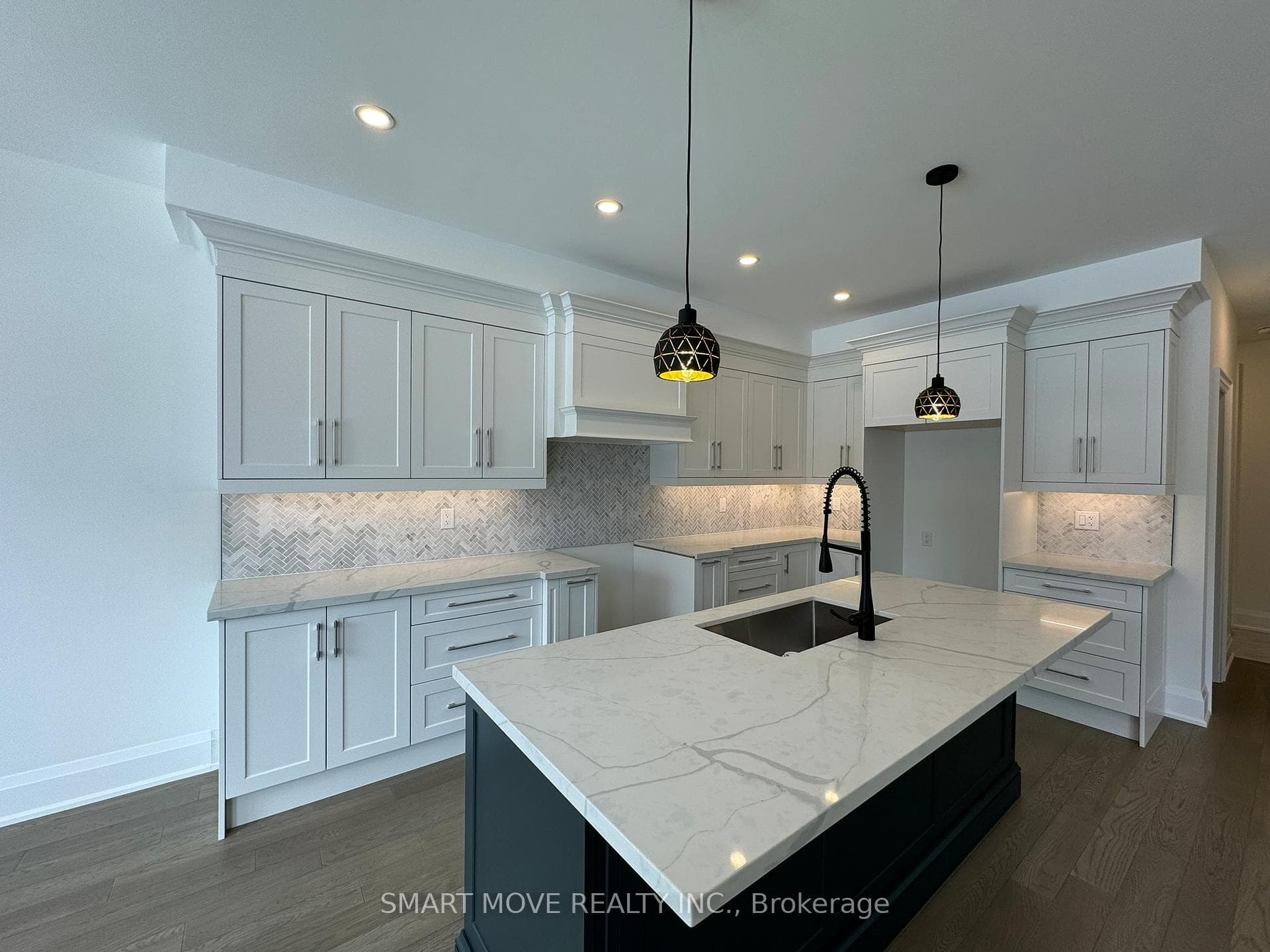 2138 Willard Avenue photo 25