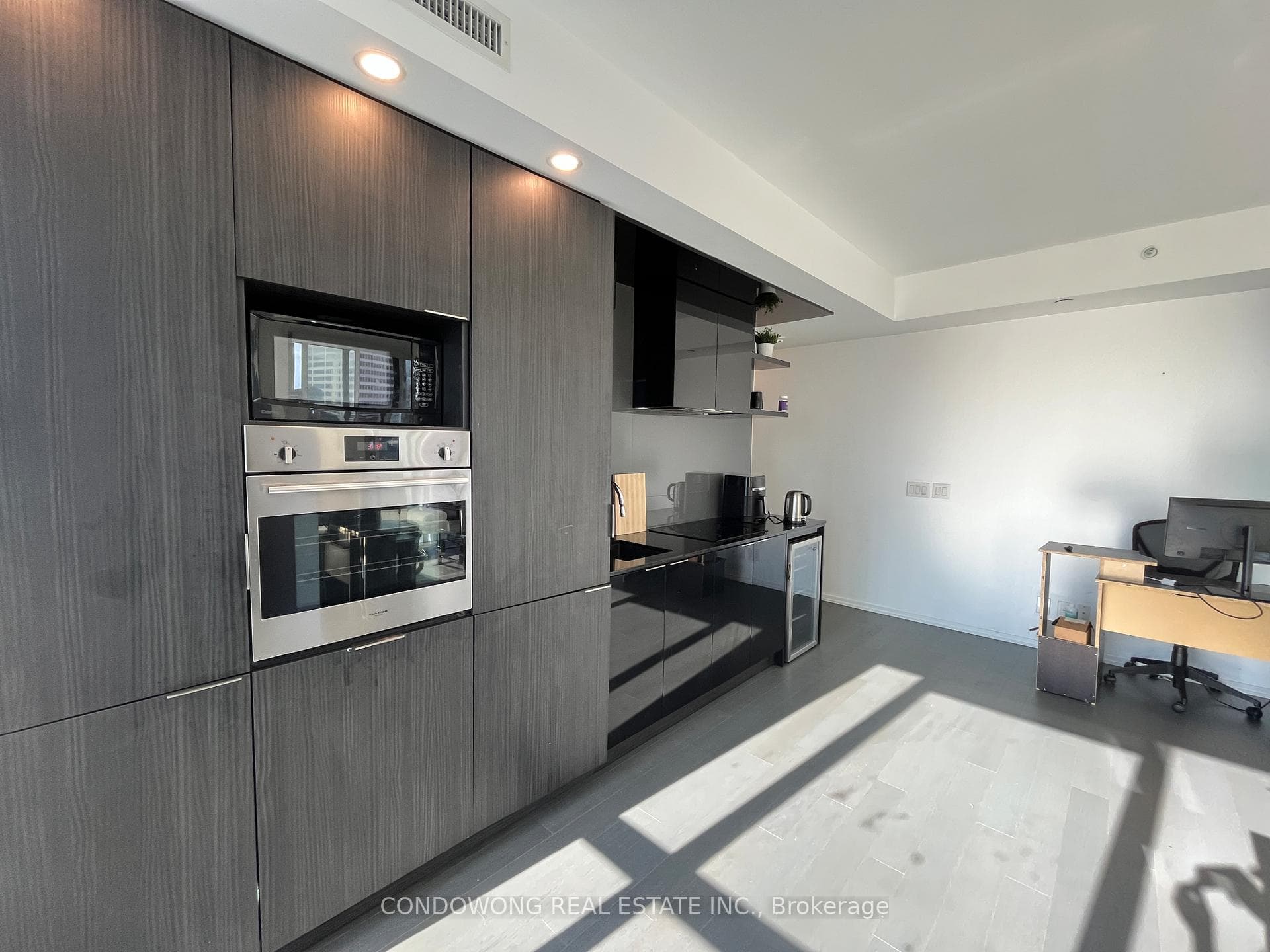 70 Temperance Street Unit 4411 photo 4