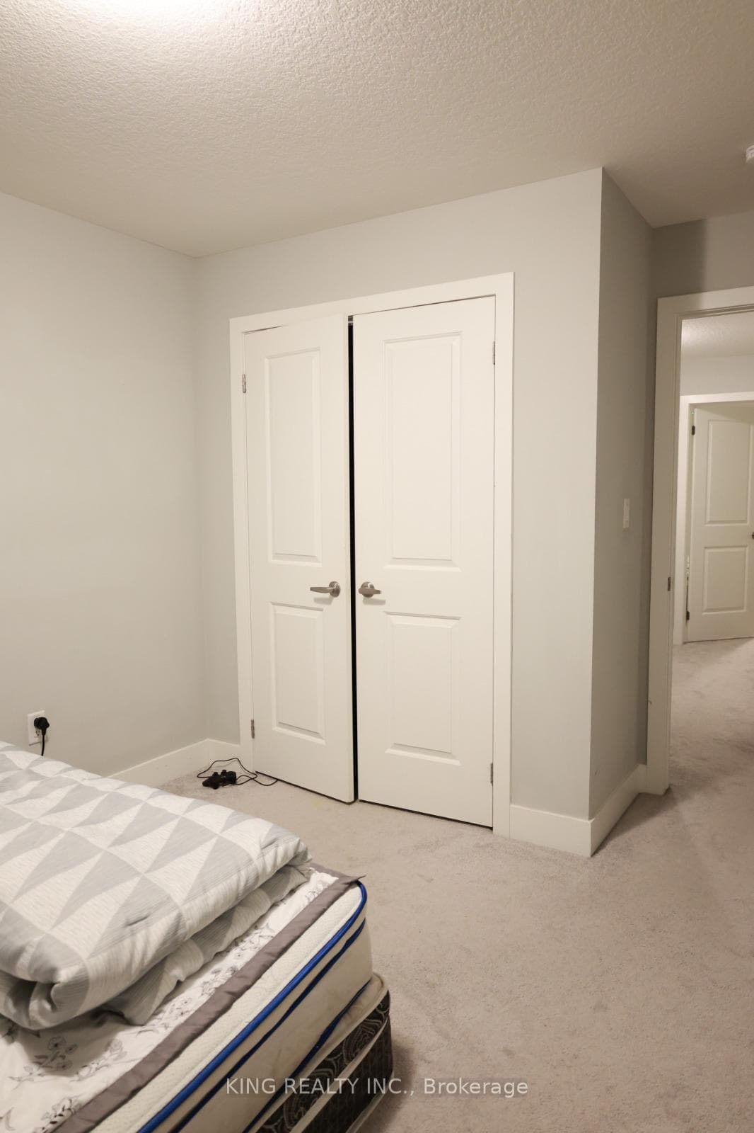 745 CHELTON Road Unit 21 photo 34