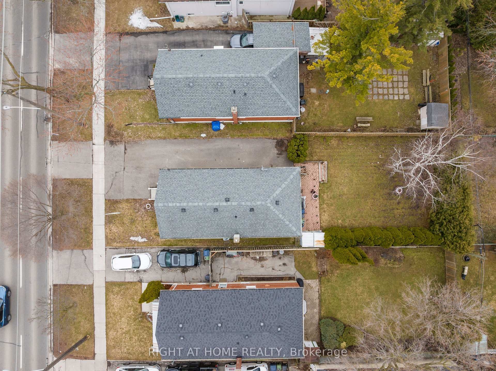 702 Pharmacy Avenue photo 47