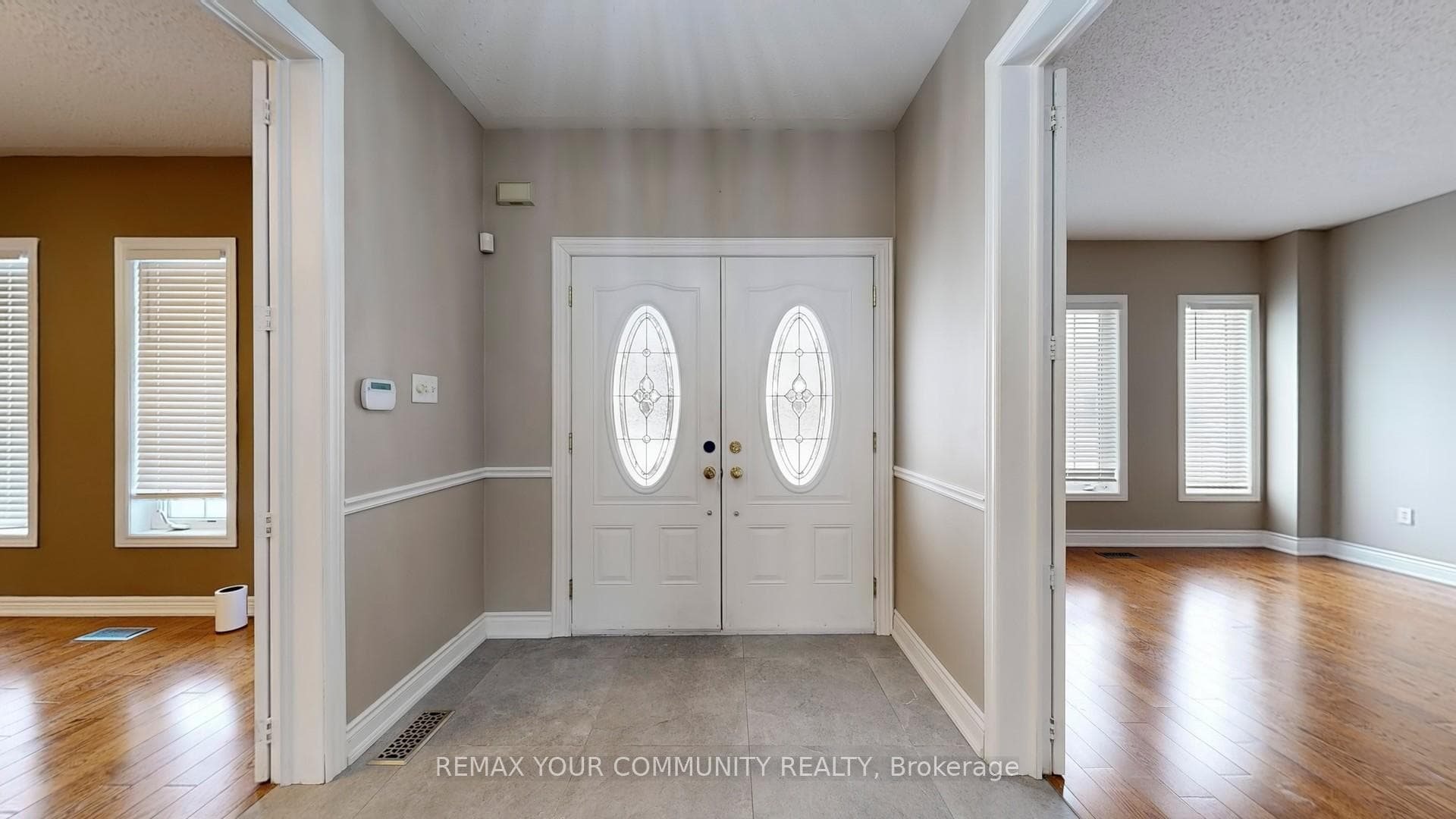 8 Westacott Avenue photo 16