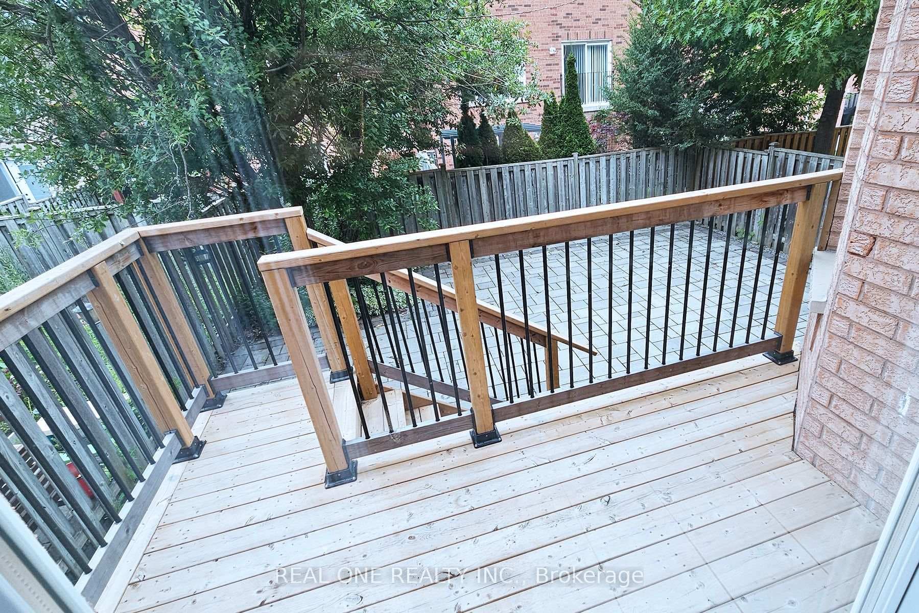 114 Madison Heights Boulevard photo 7
