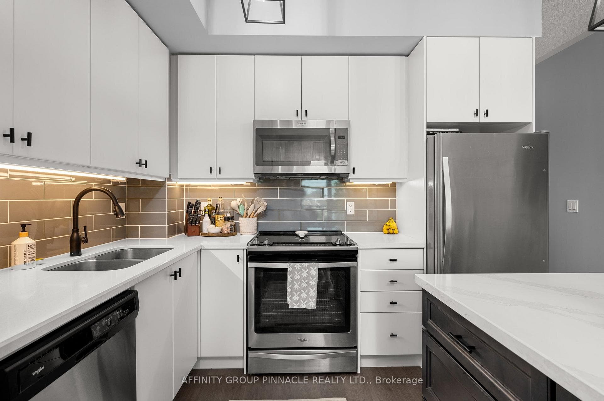 555 William Graham Drive Unit 224 photo 8
