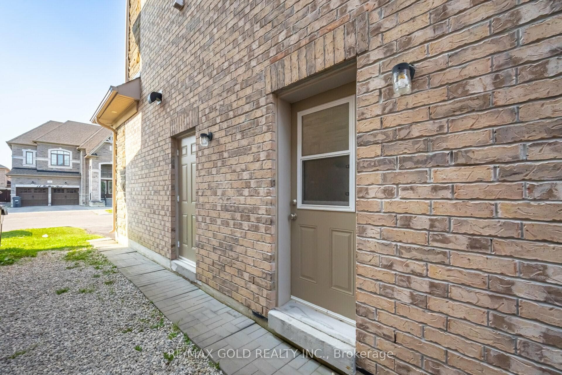 13 Hertonia Street photo 27