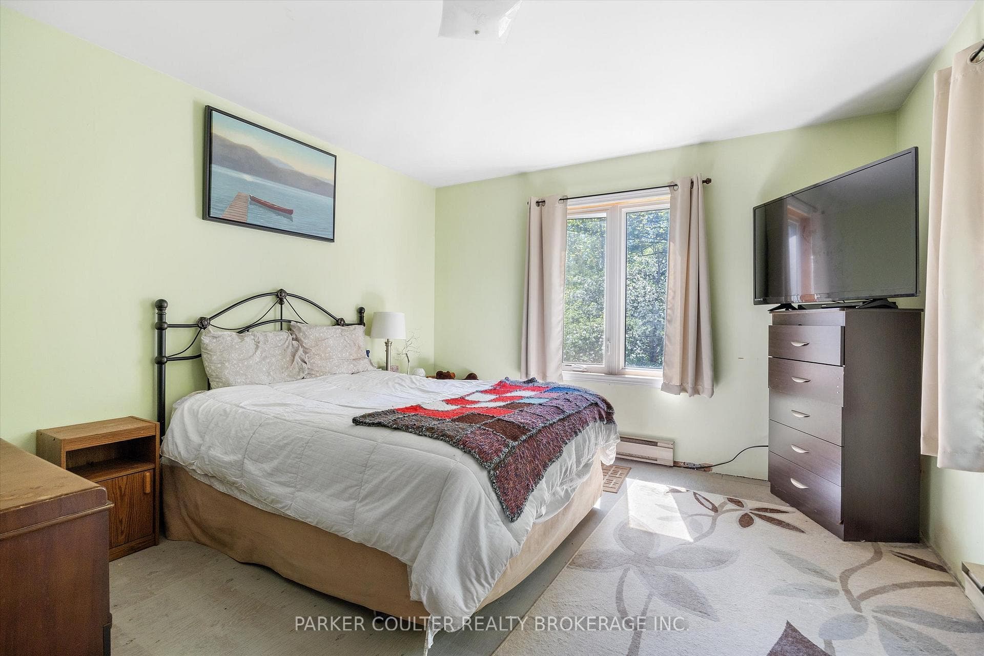 115 Louisa Street photo 32