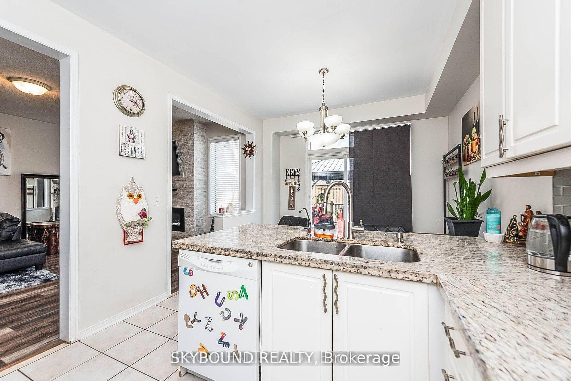 66 Skylark Drive photo 10