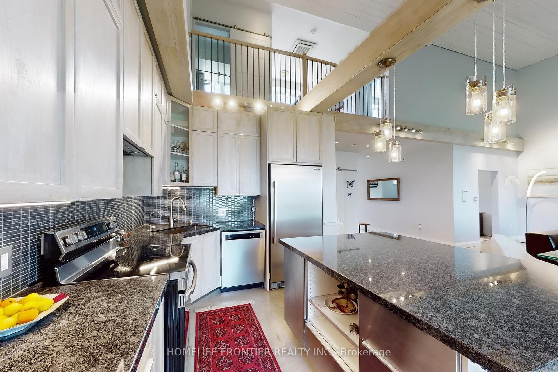 44 Irving Drive photo 13
