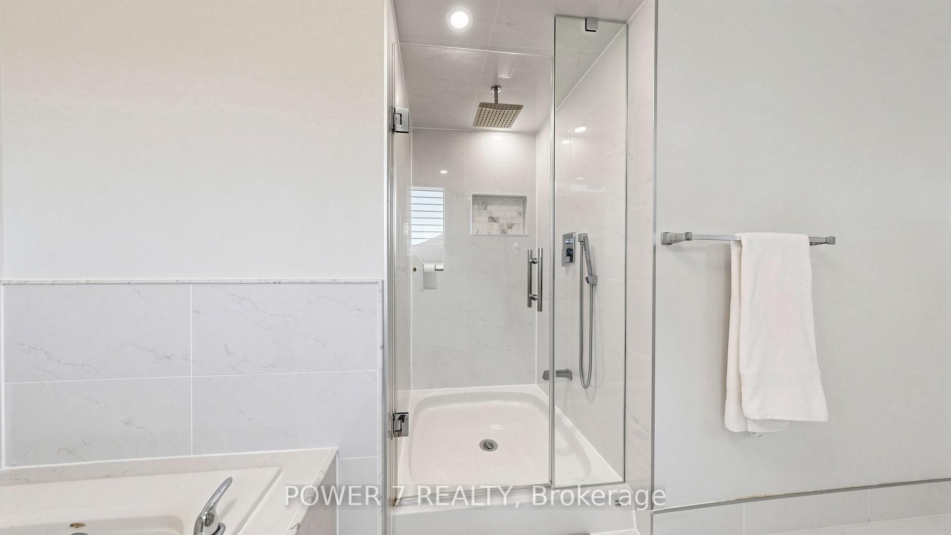 15 Eva Grove Court photo 28