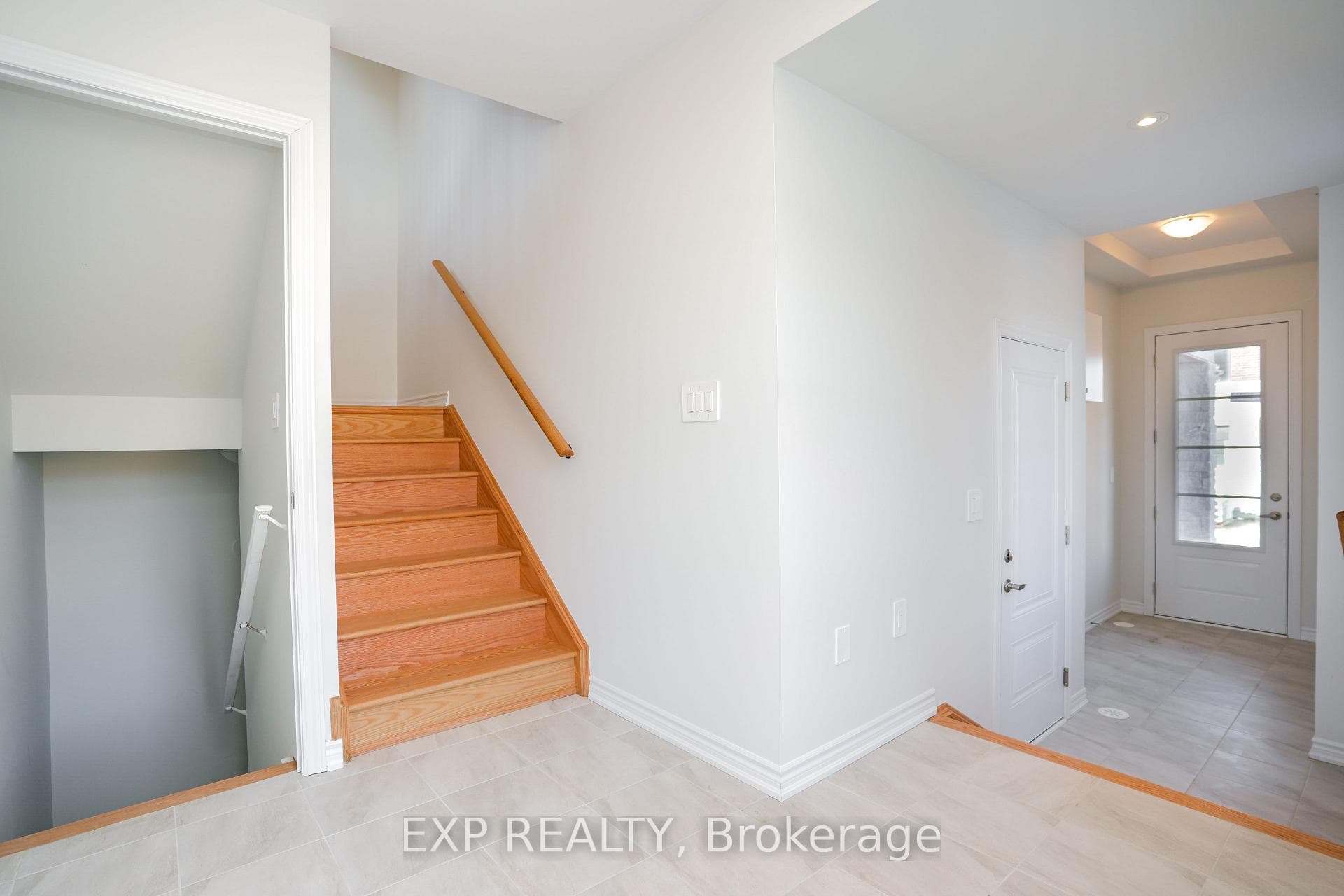 1260 National Valley Drive photo 12