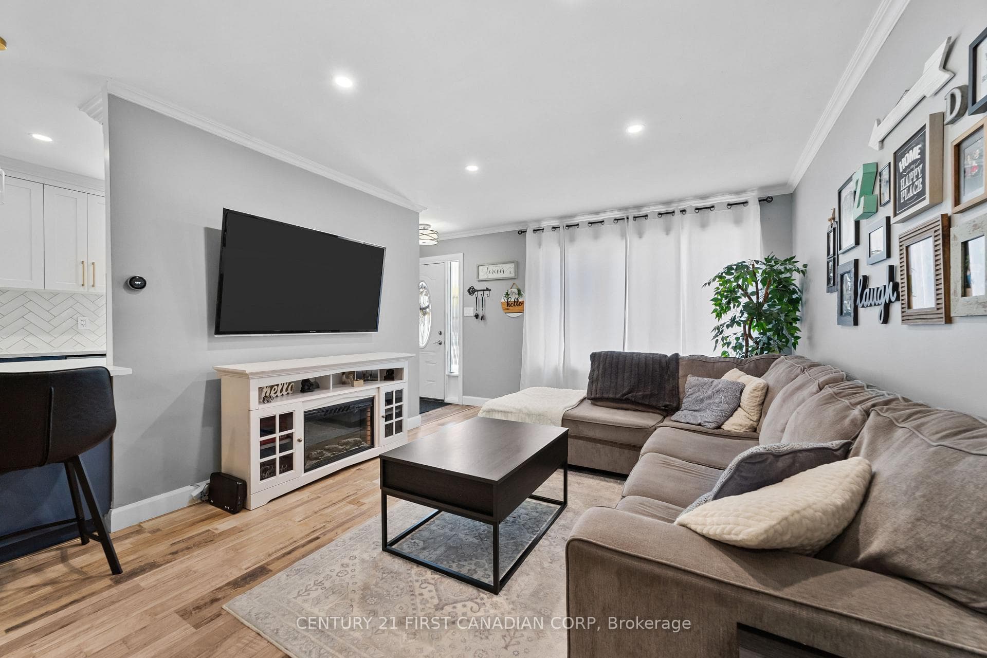 67 Adswood Road photo 29