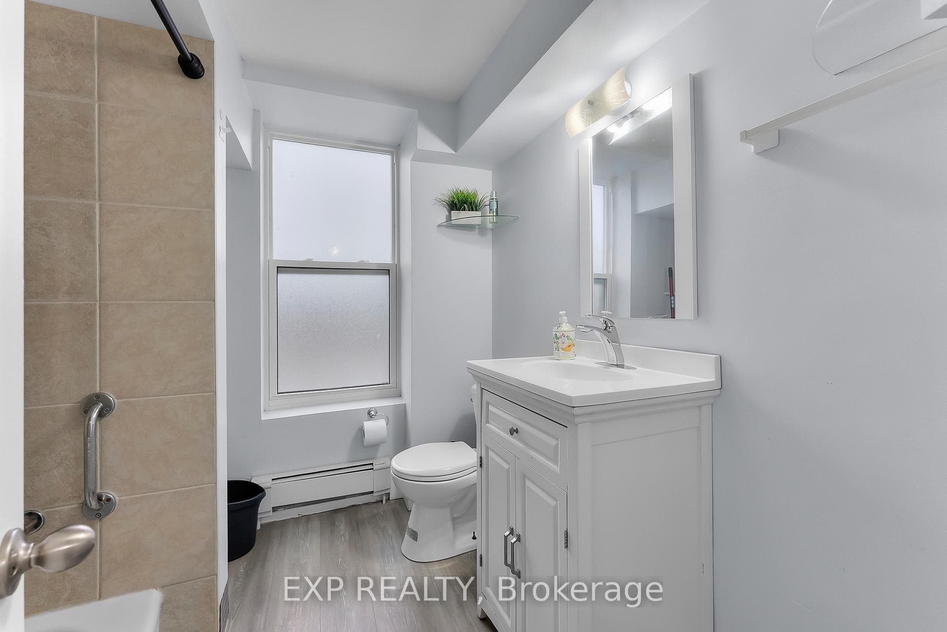 5858 ferry Street Unit 1 photo 10