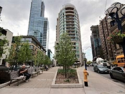 8 Scollard Street Unit 1205 photo 1