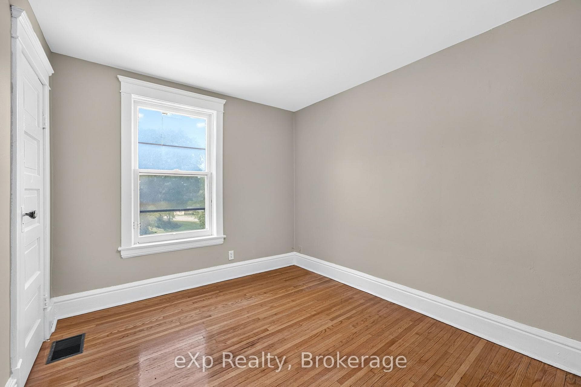 31 Waterloo Street photo 10