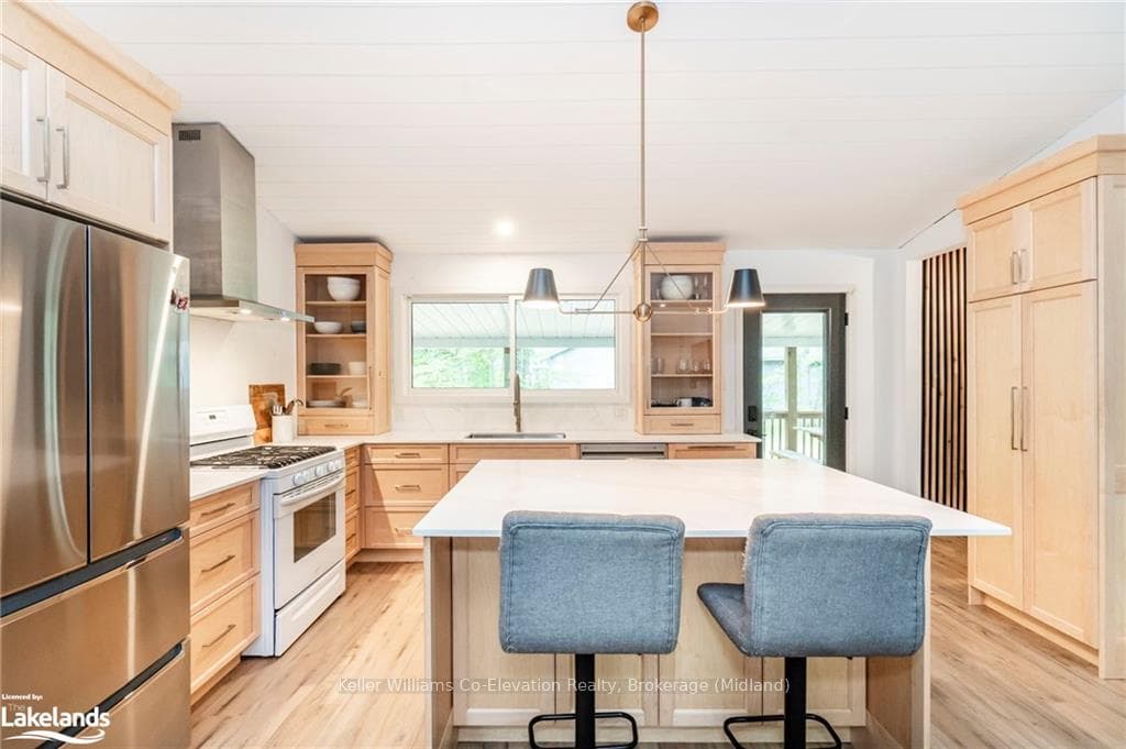 1694 TINY BEACHES Road photo 7