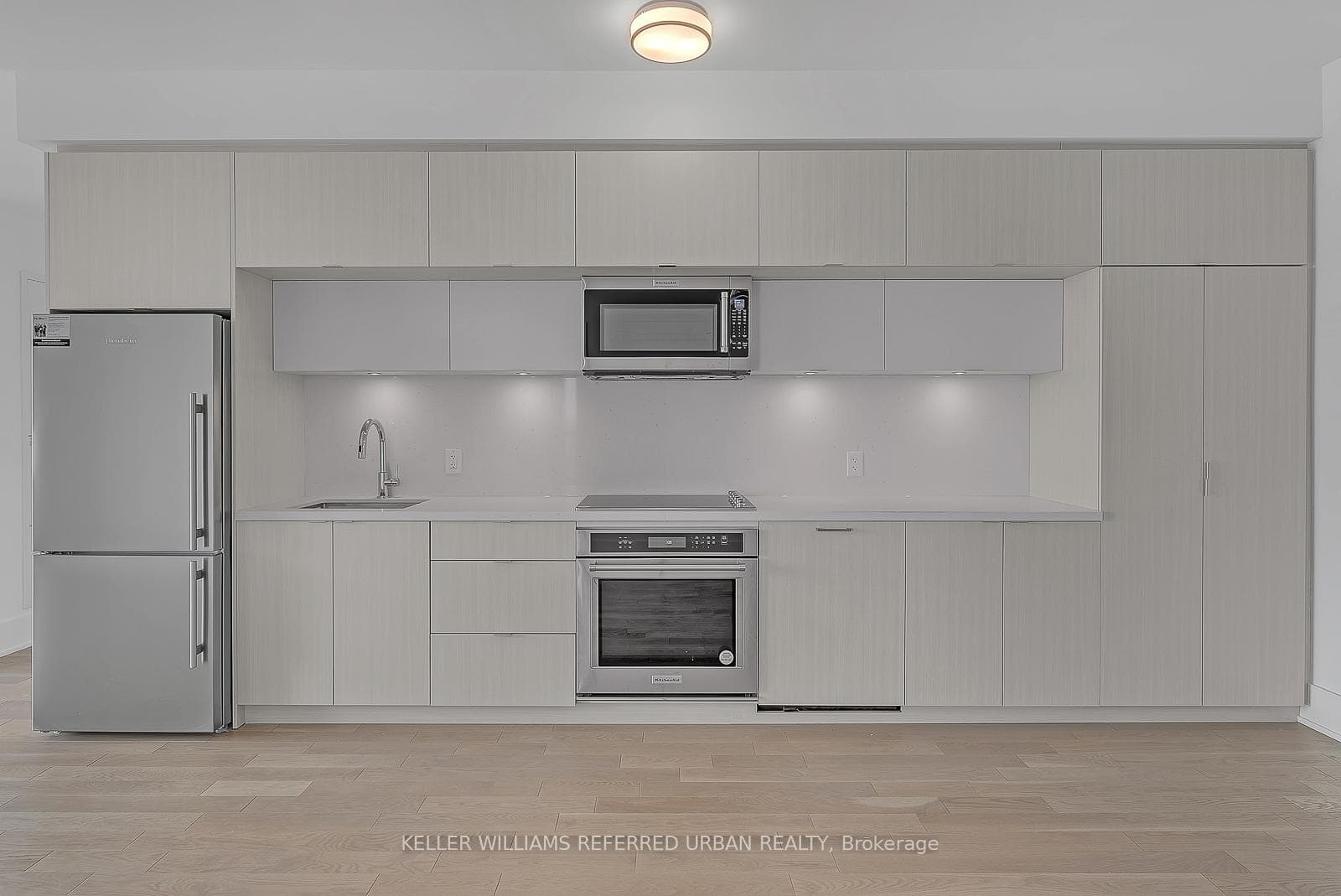 585 Bloor Street Unit 4118 photo 7