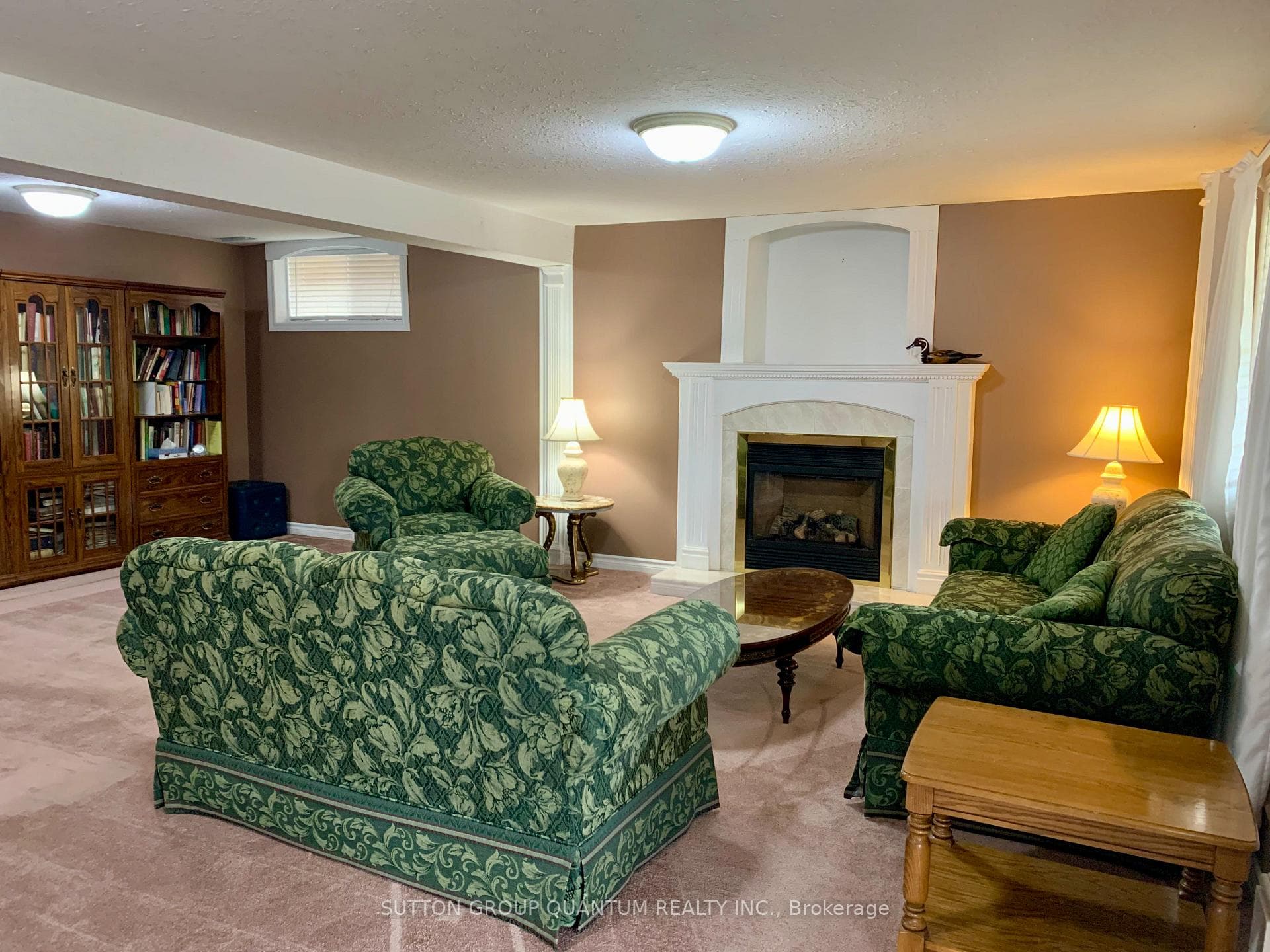 7 Hayward Crescent photo 28