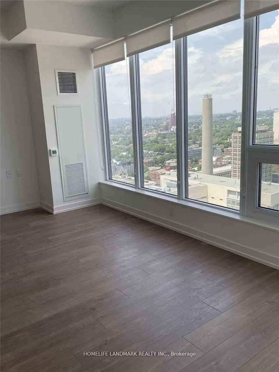203 College Street Unit 2706 photo 11