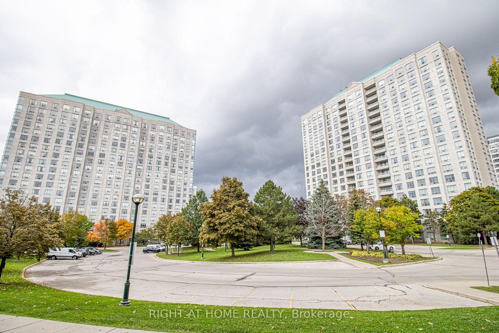 5039 Finch Avenue Unit #309 photo 1