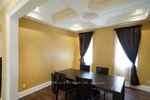 149 Elmwood Avenue photo 2