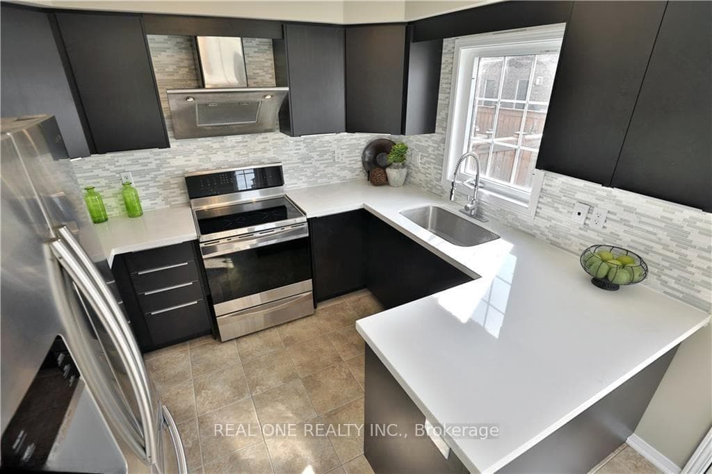 70 Mcknight Avenue photo 3