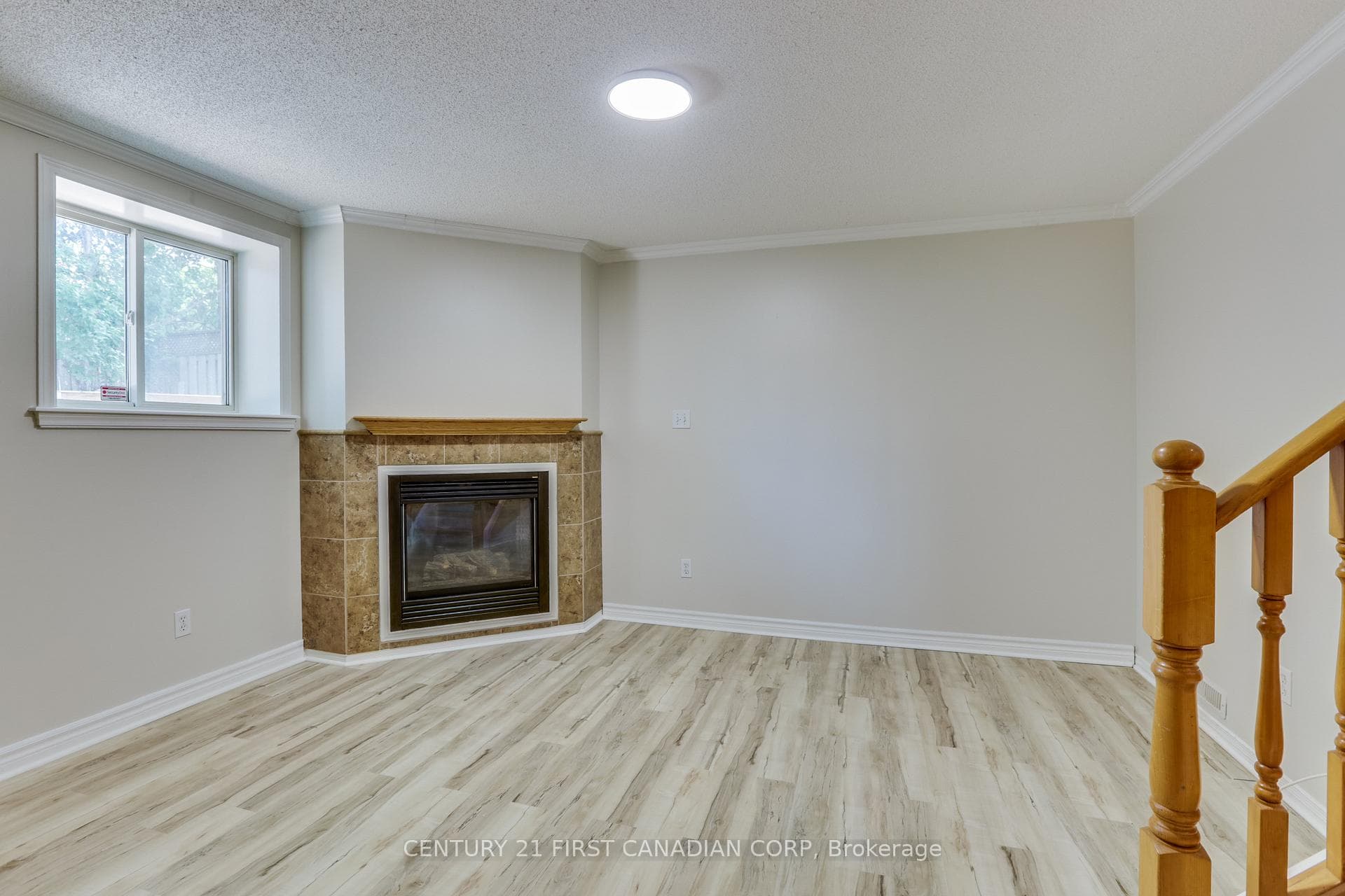 604 Talltree Crescent photo 26