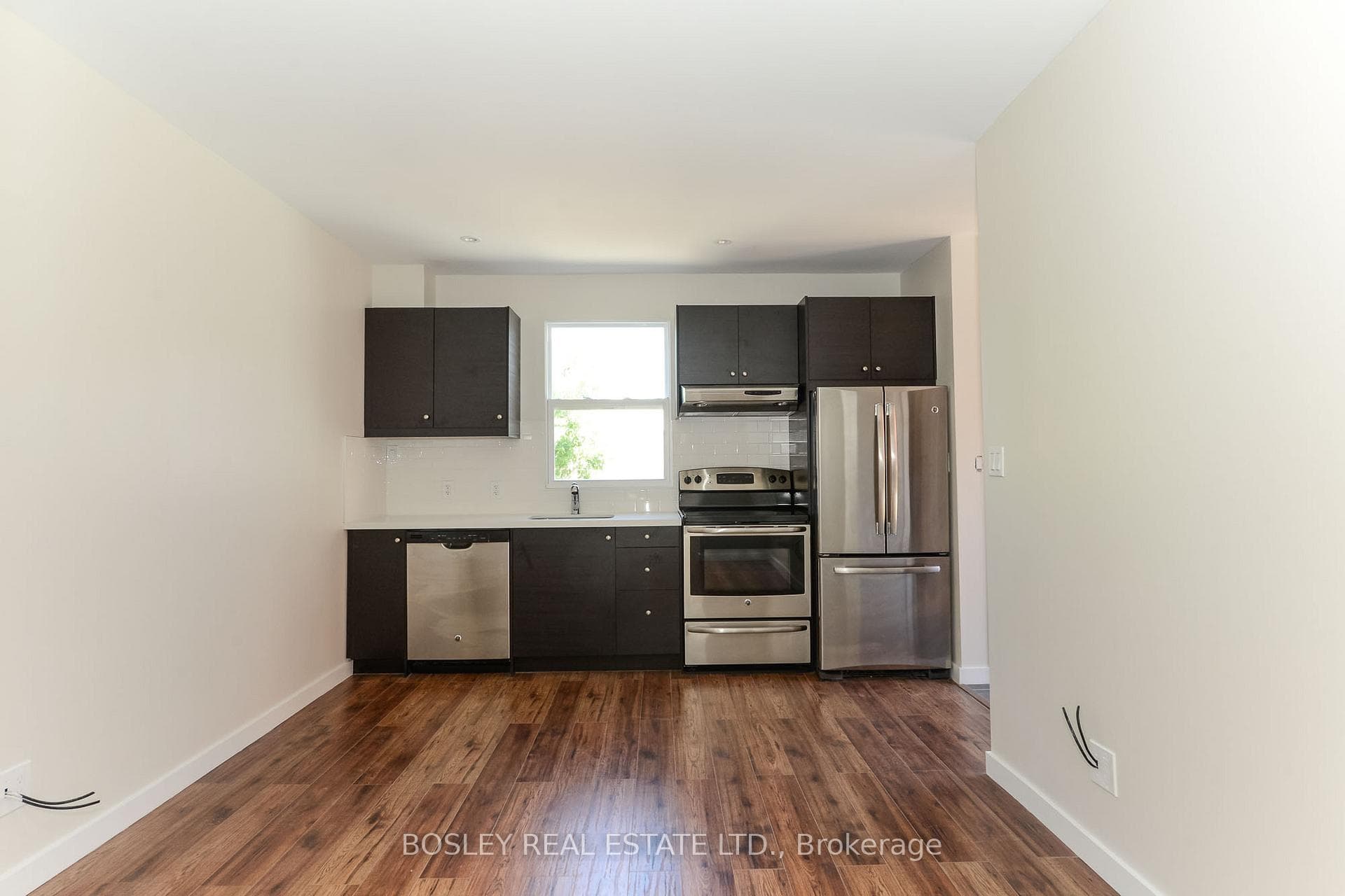 228 Jones Avenue Unit Upper photo 1