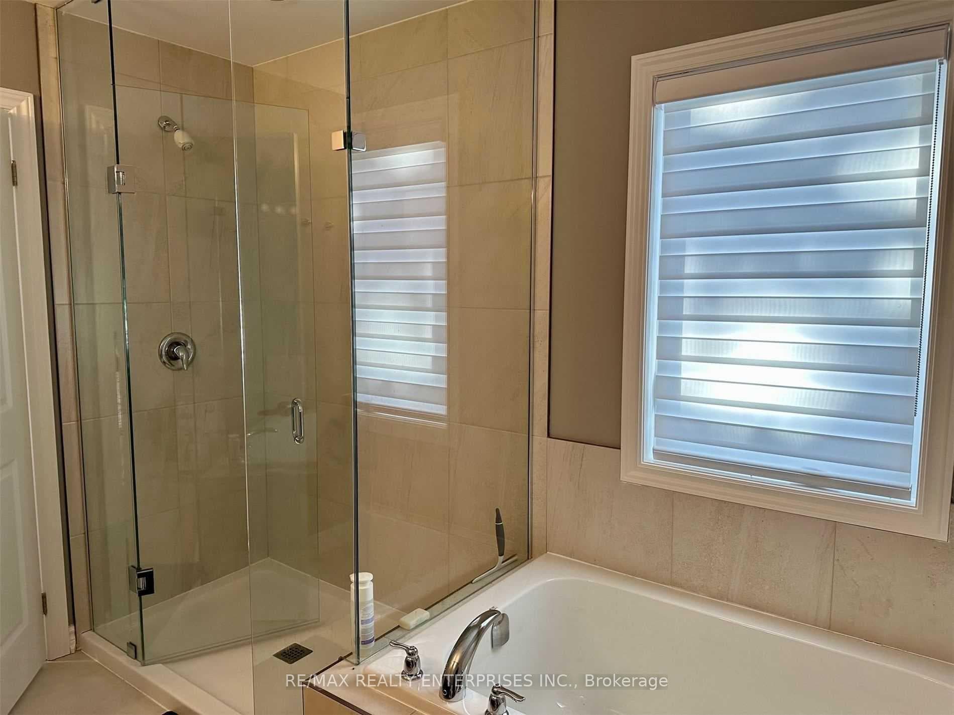166 Rosie Street photo 18
