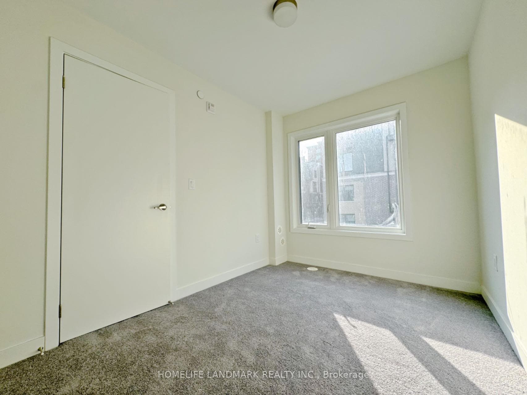 3550 Colonial Drive Unit 19 photo 8