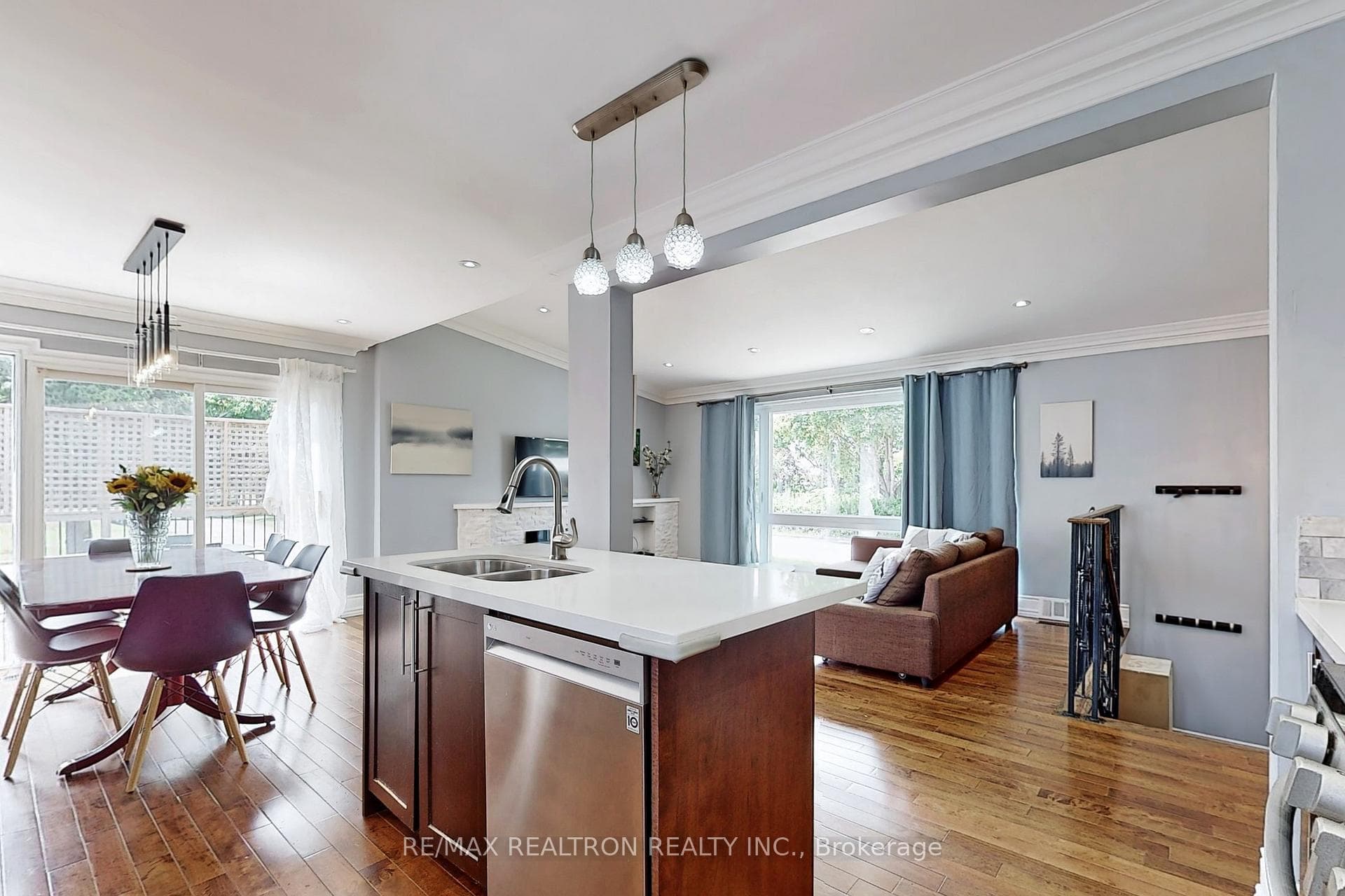 142 Combe Avenue Unit Upper photo 7