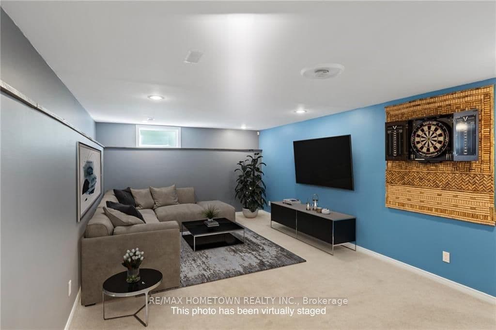 8406 KYLE Road photo 16