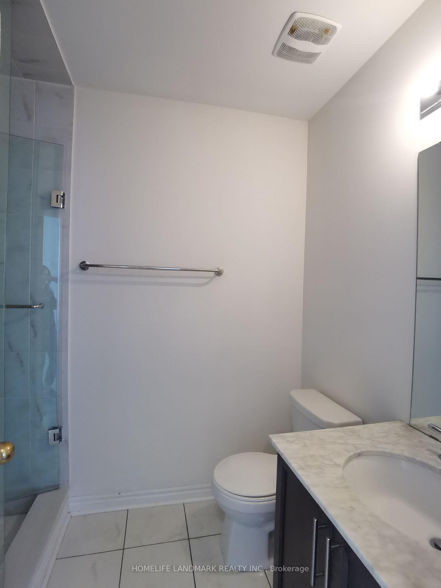 22 Farooq Boulevard photo 8