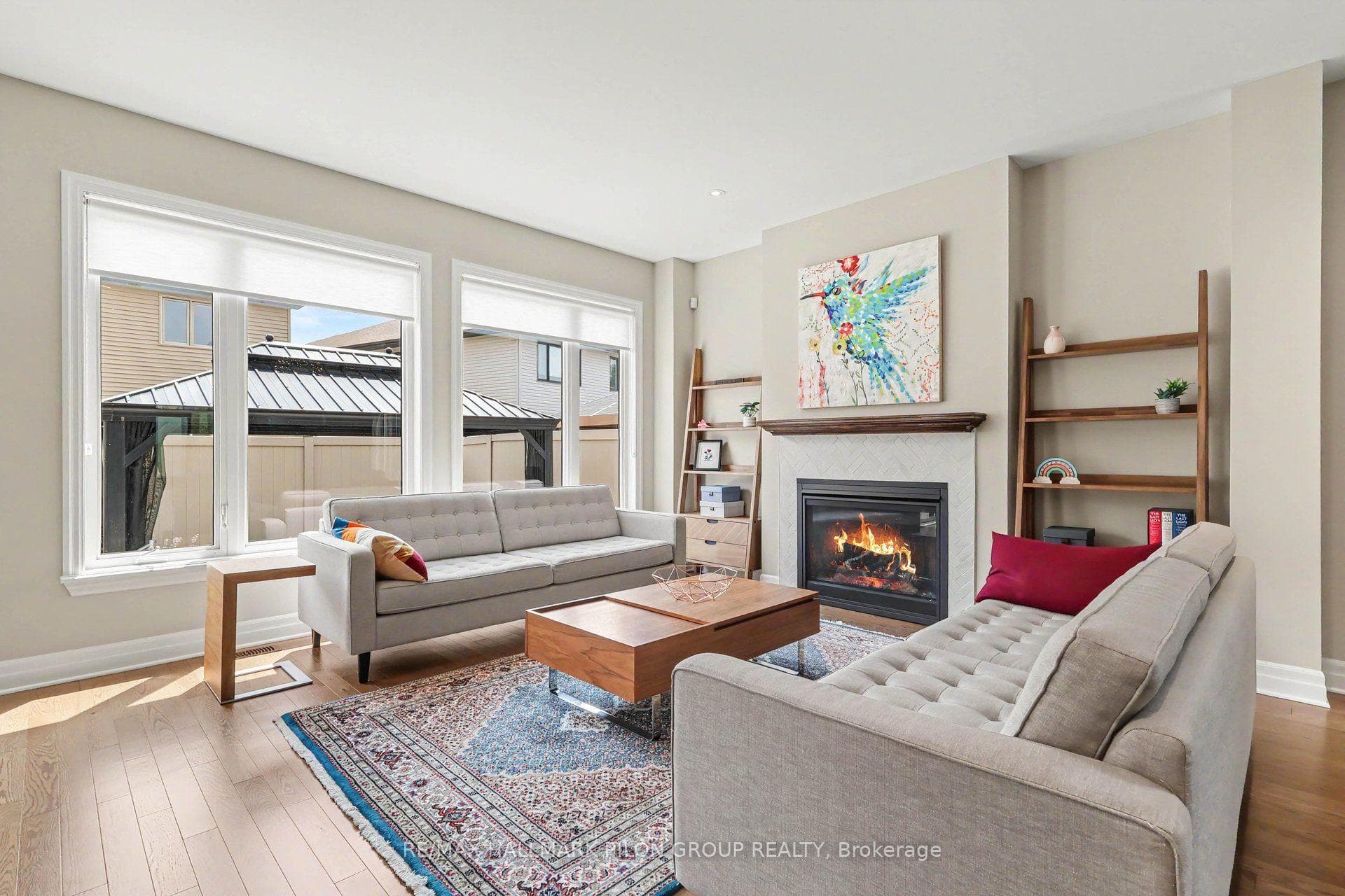 260 Shinleaf Crescent photo 3