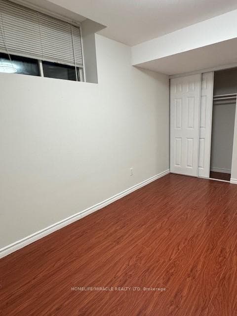 173 Winterberry Boulevard photo 20