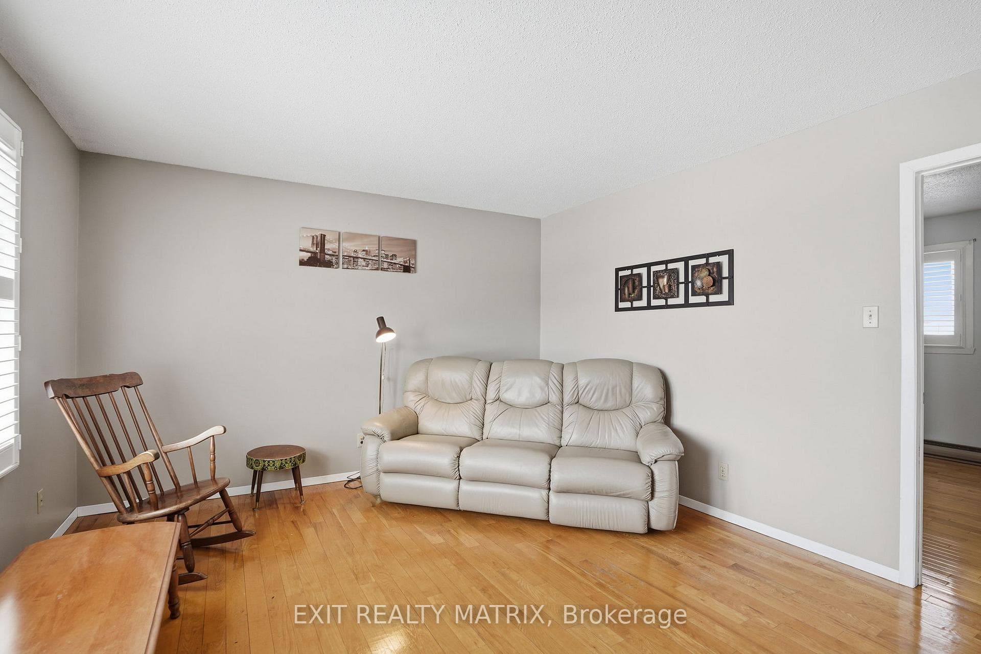 551 Stevens Street photo 8