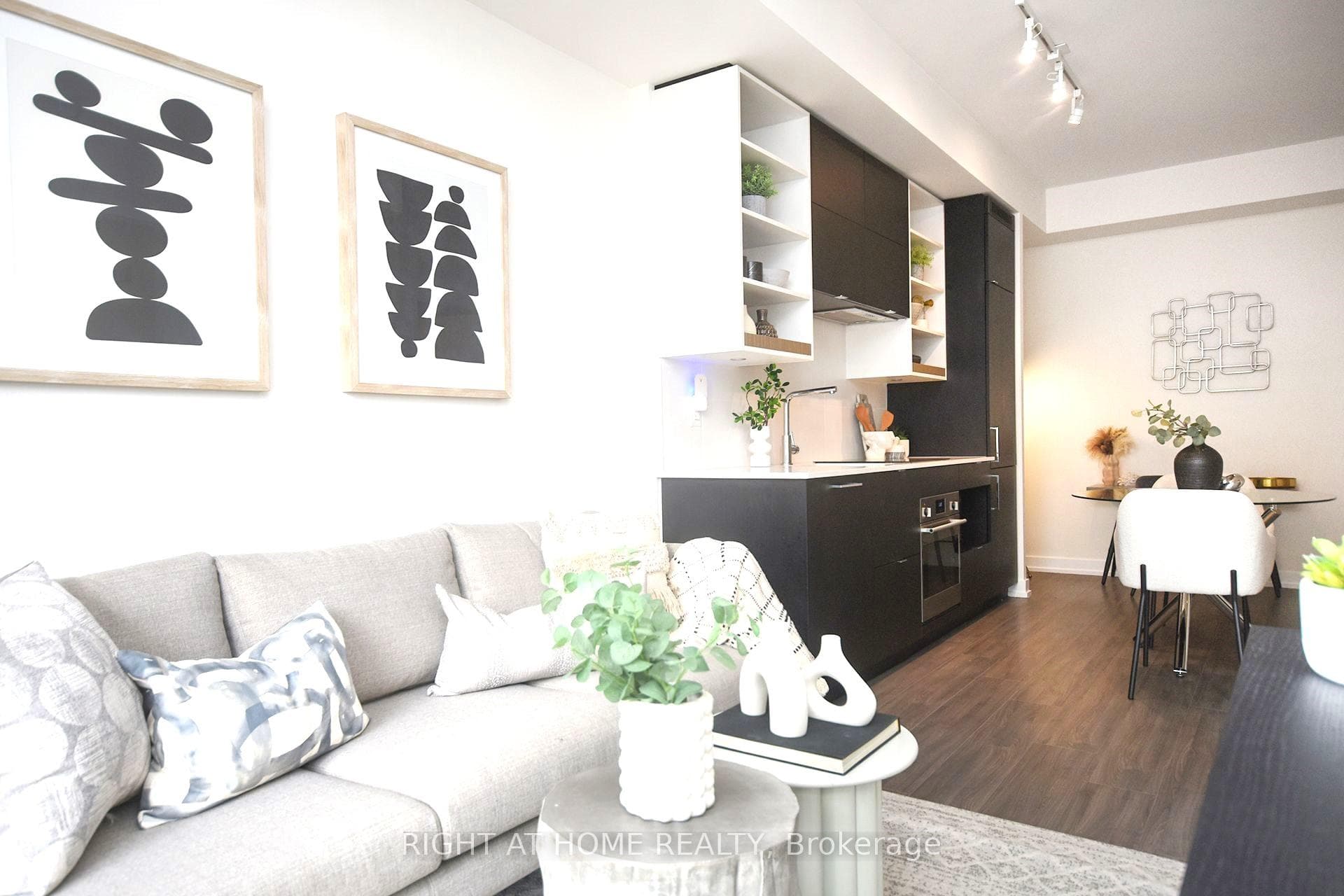 20 Edward Street Unit 1604 photo 10