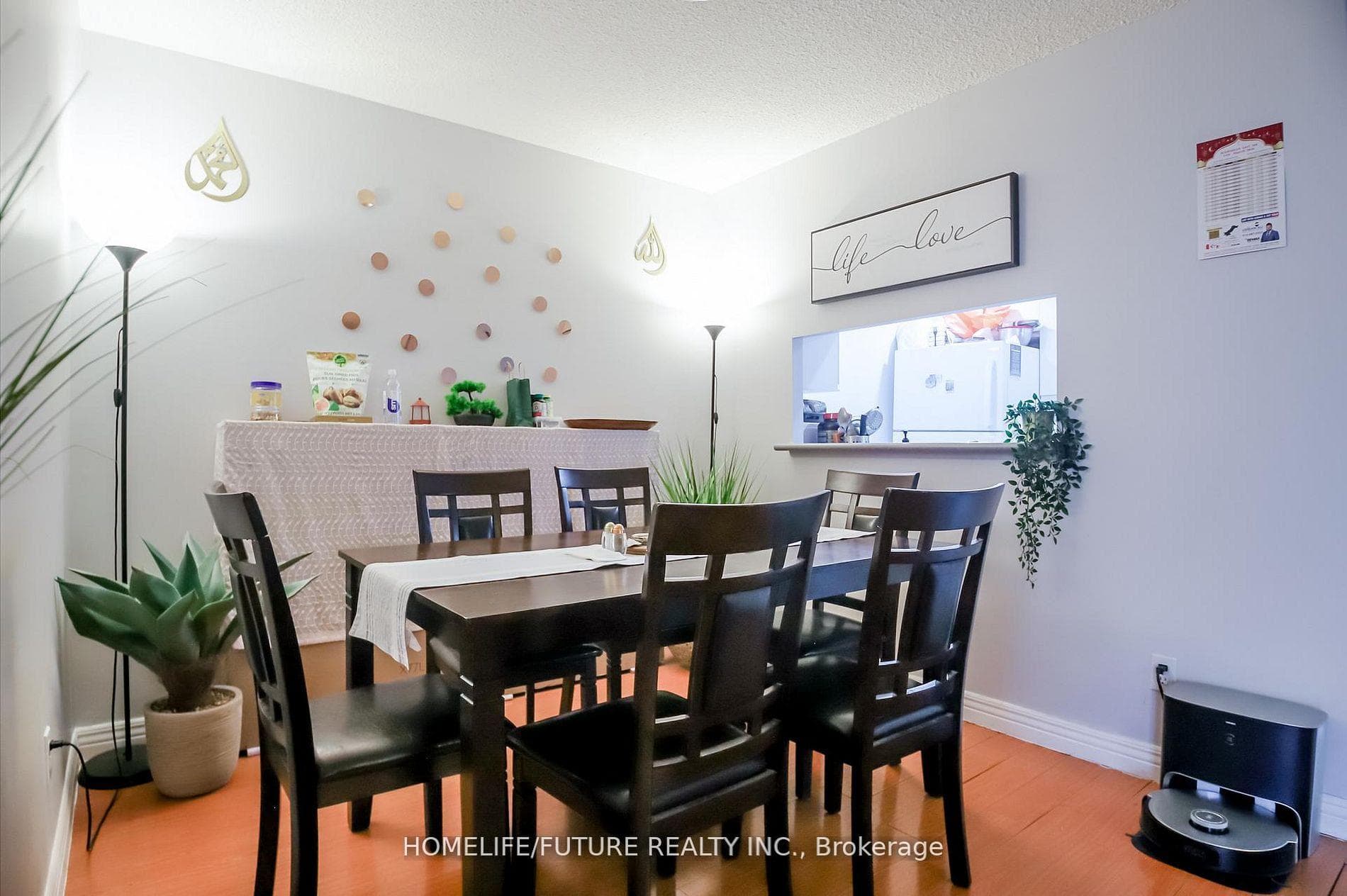 2550 Lawrence Avenue Unit 816 photo 13