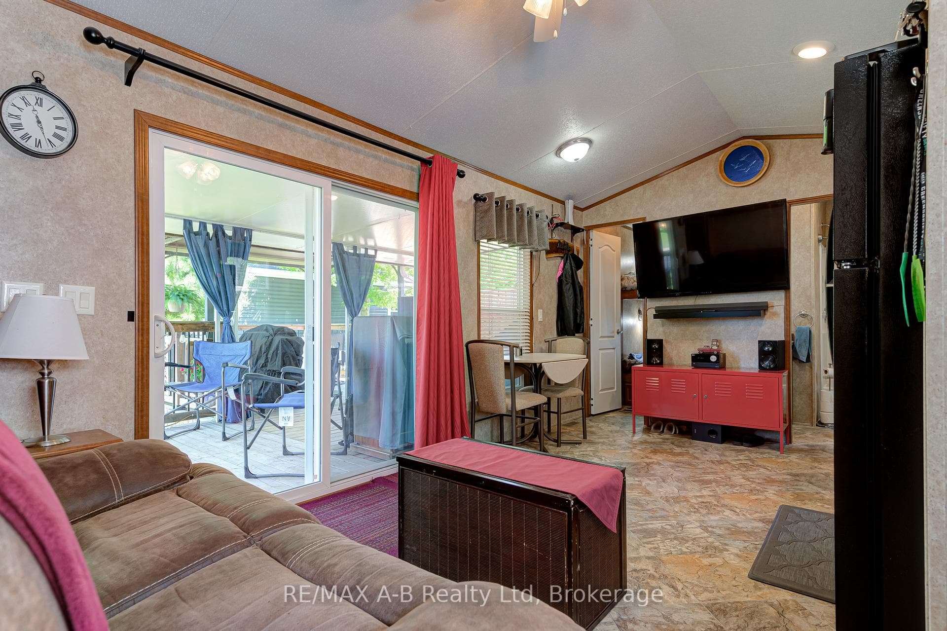 923590 Road 92 Road Unit 612 photo 13
